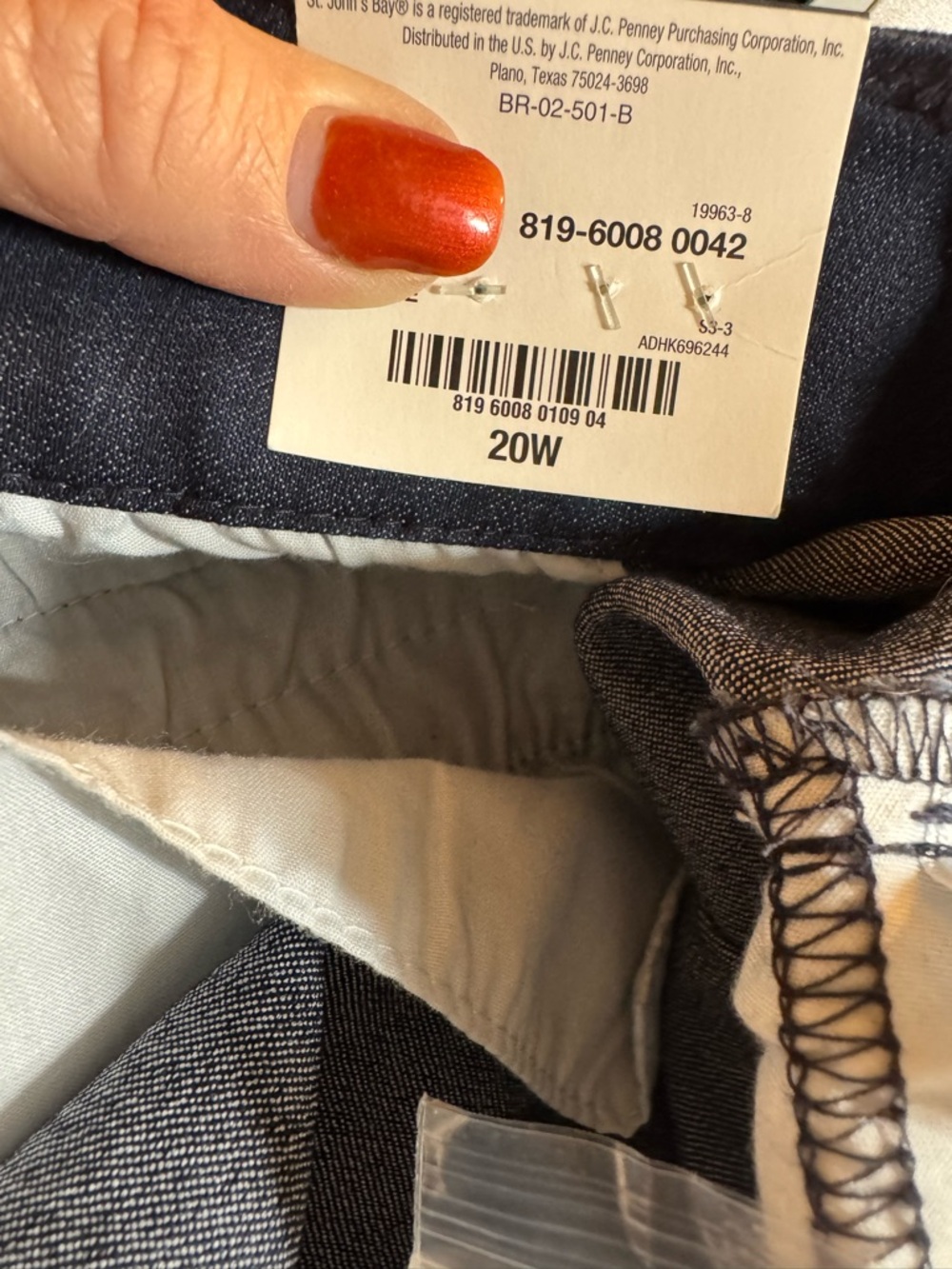 NWT *SECRETLY SLENDER* 2 Way Stretch Bermuda Shorts 20W #10 - Picture 11 of 11